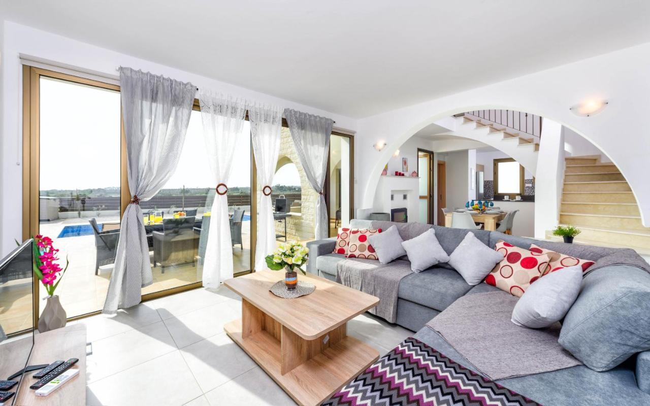 Kymma Holiday Homes&Bungalows Ayia Napa Exteriör bild