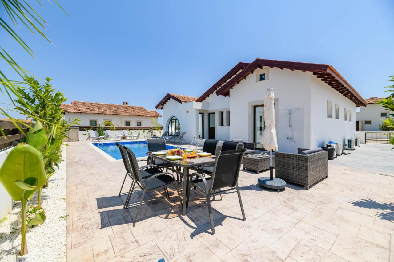 Kymma Holiday Homes&Bungalows Ayia Napa Exteriör bild